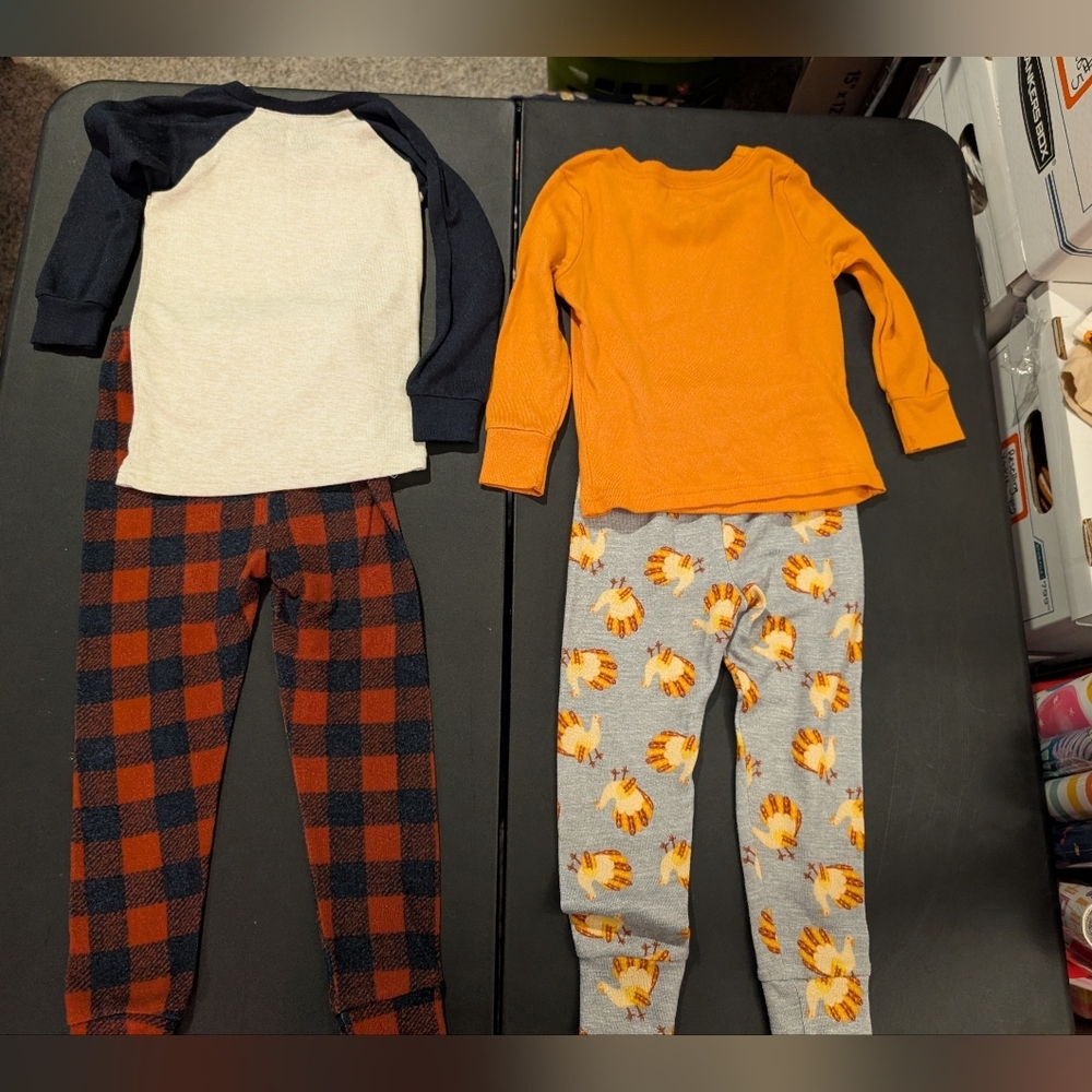 Lot of 2 (TWO) Toddler Boy Thanksgiving Theme Pajama Sets in Size 4T - Picture 9 of 9